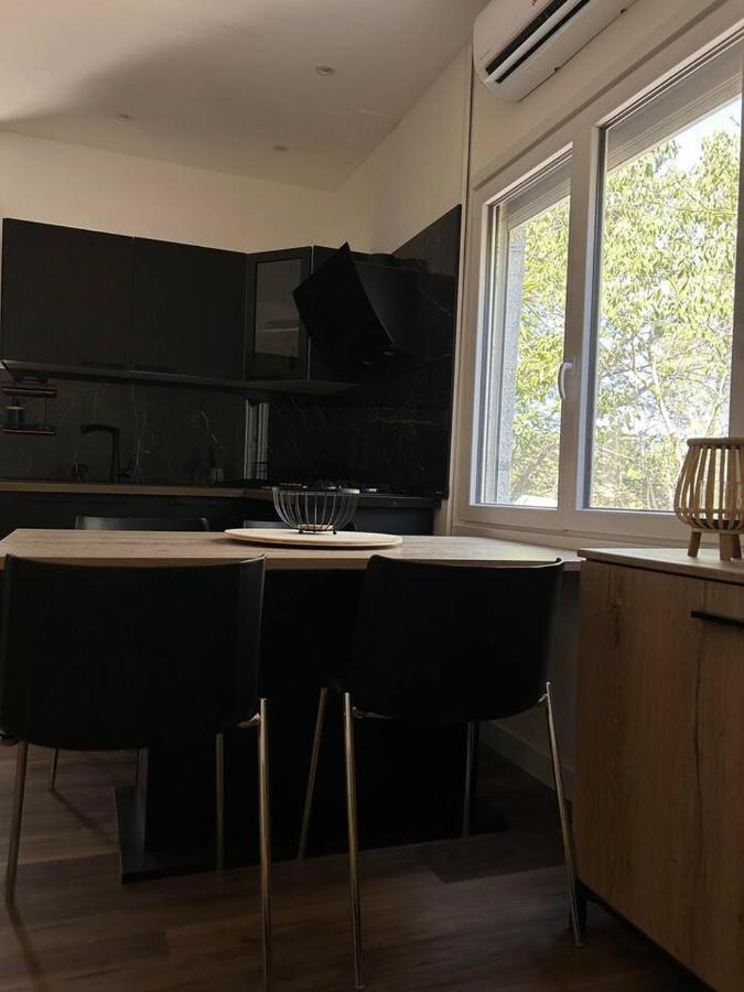 Appartement Jacuzzi Narbona Exterior foto